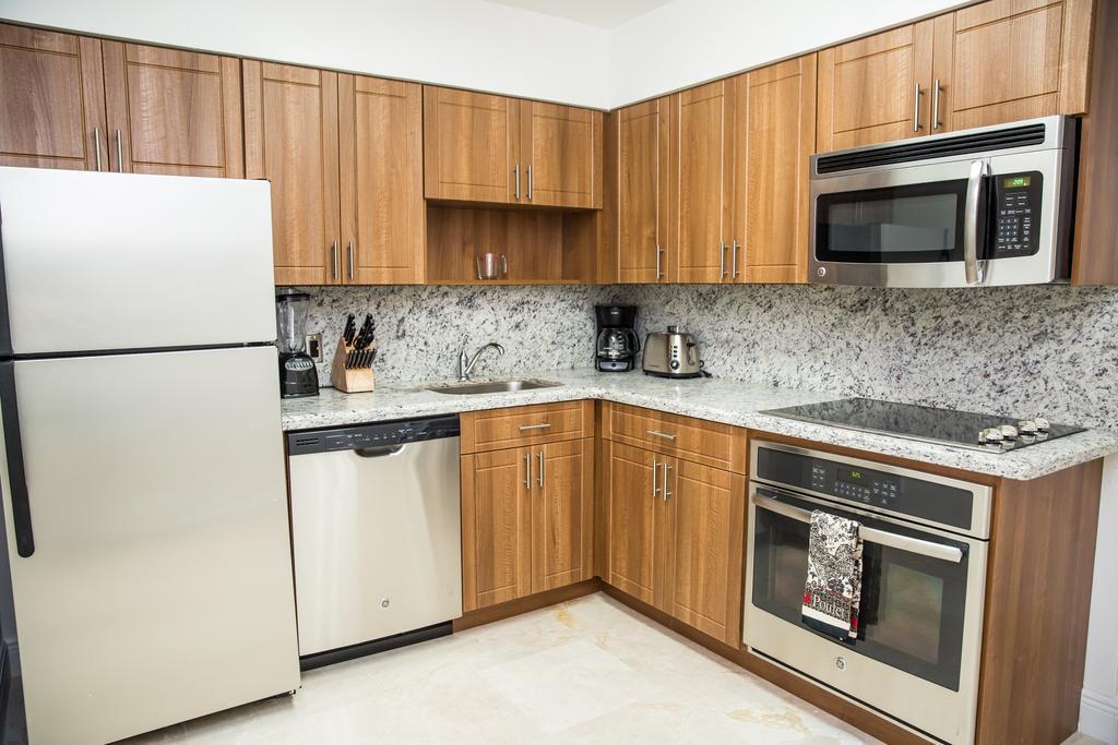 Oceanfront Contemporary Suites Маямі-Біч Номер фото